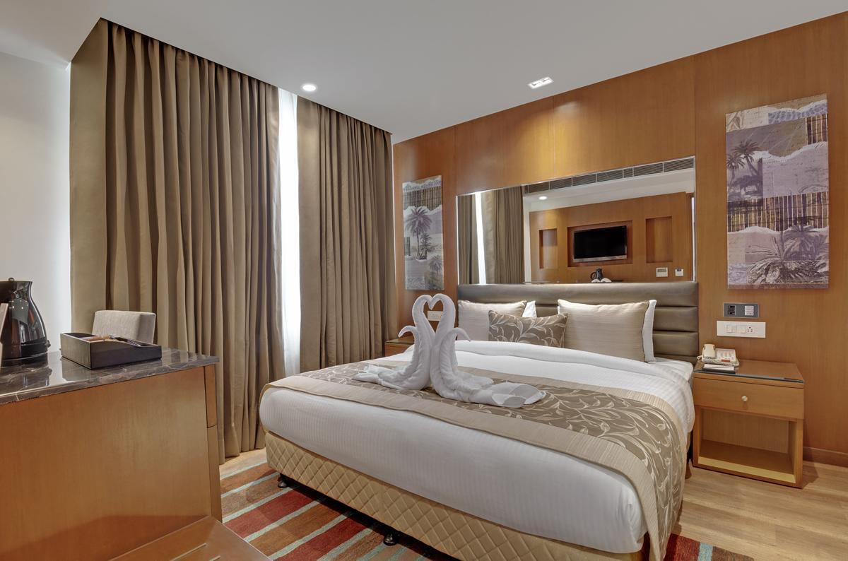 Beacon Hotel Nirman Vihar New Delhi Exterior foto